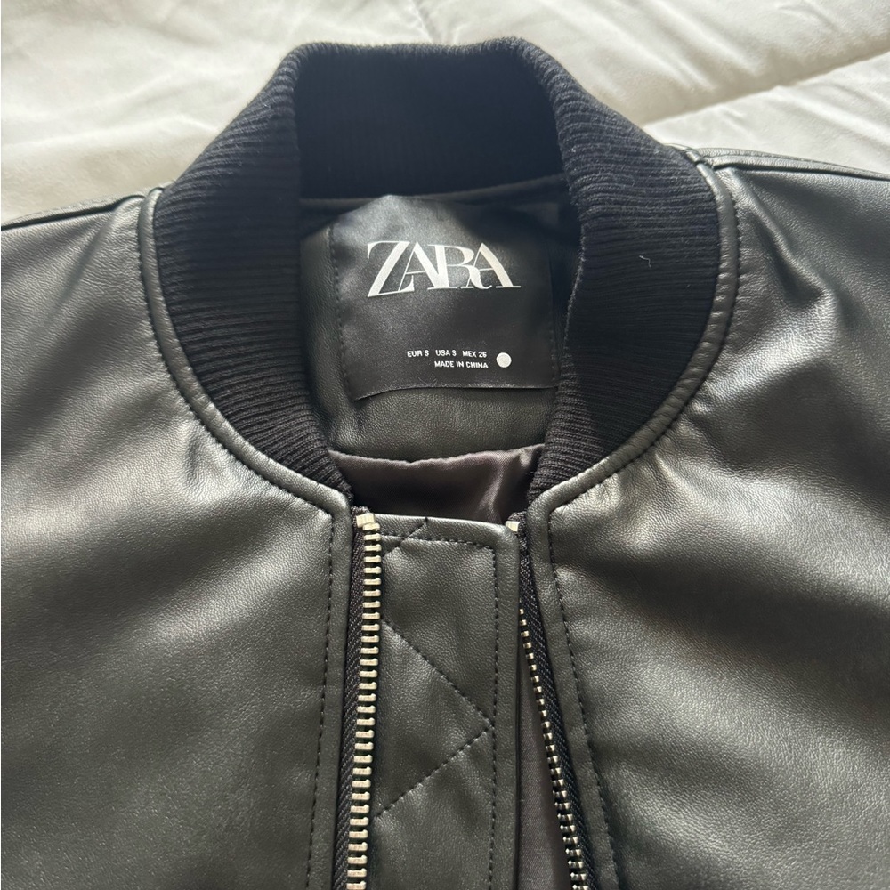 Brand new faux leather Zara jacket. No tags. Never been worn